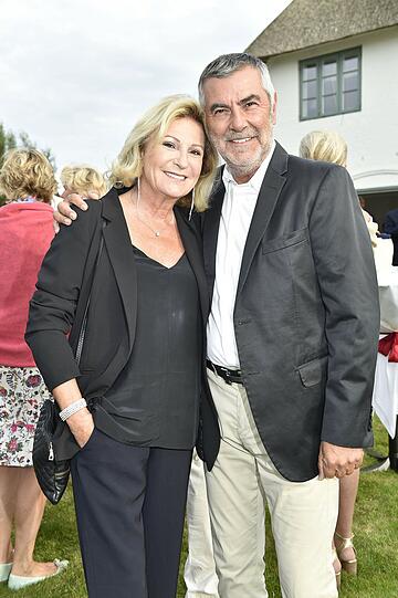 Sabine Christiansen und Mann Norbert Medus beim Krebsessen des Ehepaars Baumann in Morsum auf Sylt