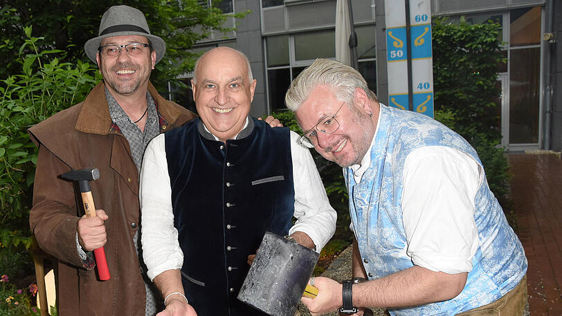 Michel Guillaume (l.), Dr. Axel Munz (m.) und Moses Wolff.