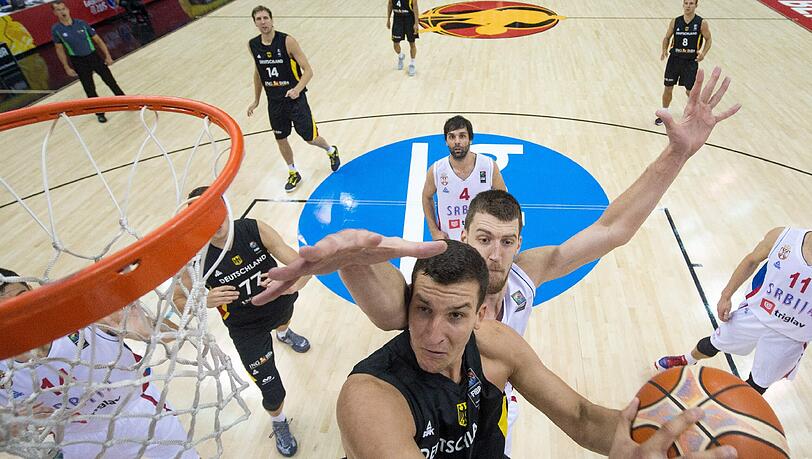 Gehört bei der EM zu den positiven Überraschungen im deutschen Team: Paul Zipser. Gehört bei der EM zu den positiven Überraschungen im deutschen Team: Paul Zipser.