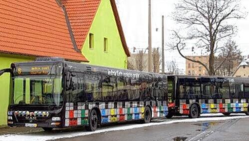 Imposant: Die Fürther „Bus-Züge“ sind 23 Meter lang und bieten 150 Plätze. Imposant: Die Fürther „Bus-Züge“ sind 23 Meter lang und bieten 150 Plätze.