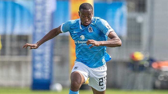 Djayo kam im Sommer aus der U19 der Löwen und hat einen Vertrag bis 2022.