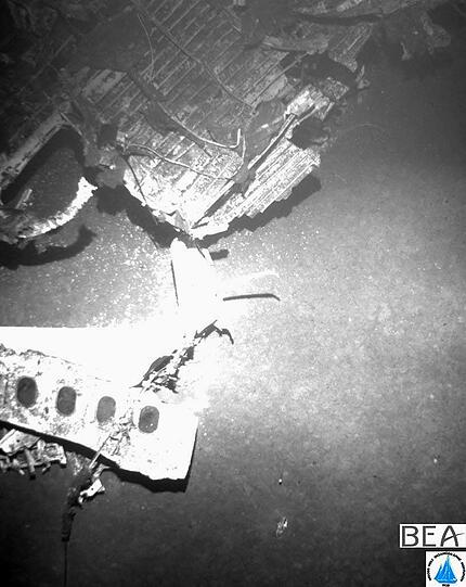 Aufnahme der Wrackteile der Maschine von Flug AF-447.