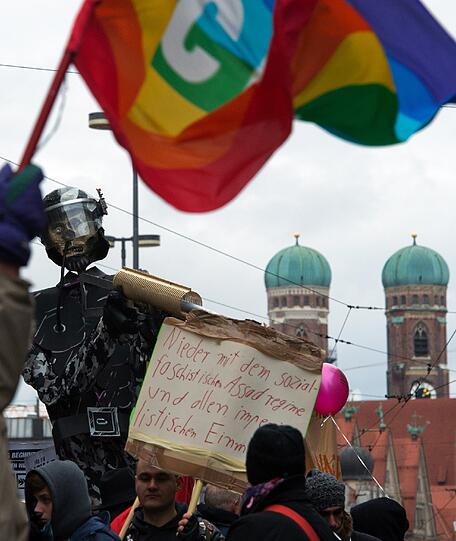 Die Bilder von der Demo gegen die Sicherheitskonferenz am Samstag.