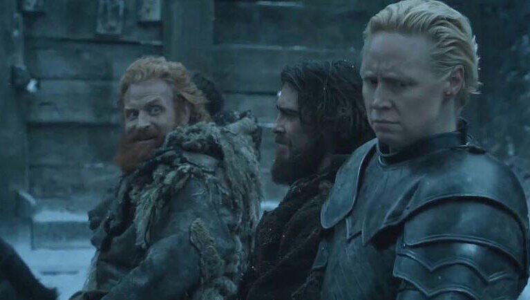 Brienne of Tarth (r.) findet Wildling Tormund (l.) merkwürdig. Brienne of Tarth (r.) findet Wildling Tormund (l.) merkwürdig.