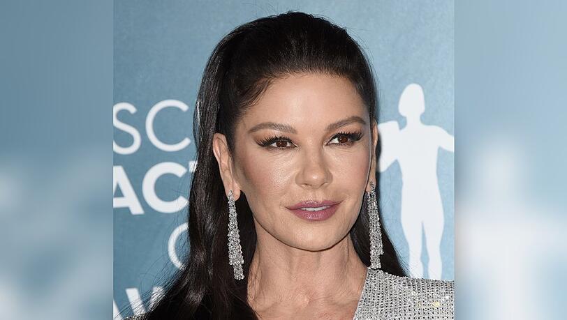Catherine Zeta-Jones geht wieder in Serie.