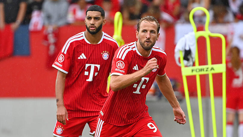 Neues Offensivduo beim FC Bayern: Harry Kane (r.) und Ismael Saibari.