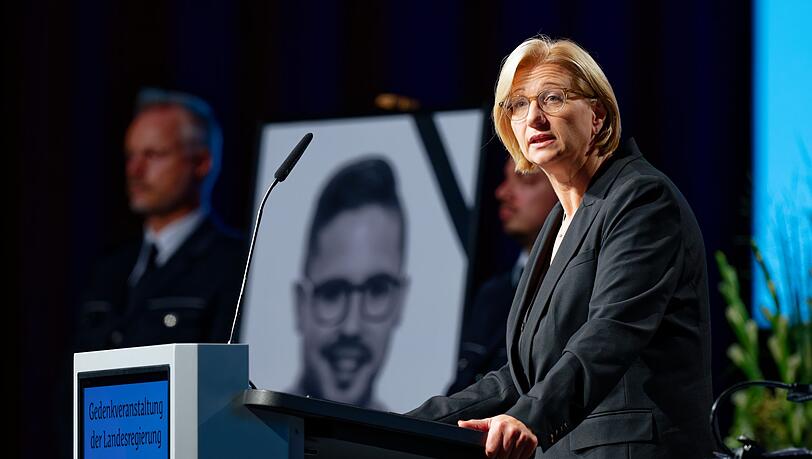 Ministerpräsidentin Anke Rehlinger. Zur Gedenkfeier waren laut Innenministerium rund 1.500 Menschen gekommen.