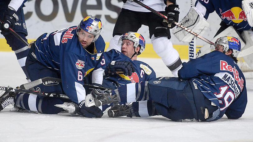 Der EHC am Boden: Die Münchner haben das Topspiel gegen die Nürnberg Ice Tigers verloren.