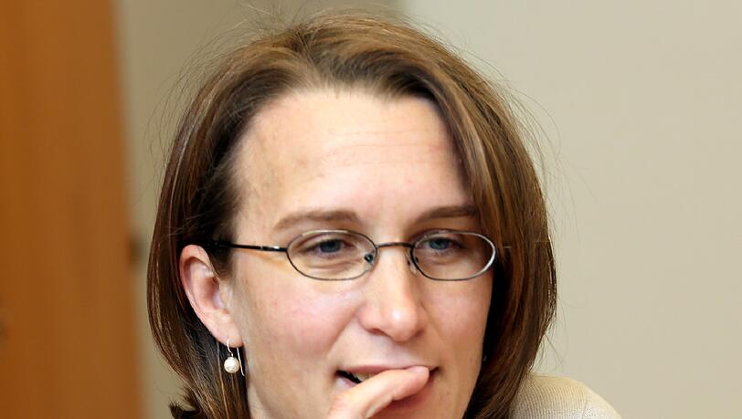 Rechtsextremismus-Expertin Miriam Heigl ist promovierte Politikwissenschaftlerin und Soziologin. Rechtsextremismus-Expertin Miriam Heigl ist promovierte Politikwissenschaftlerin und Soziologin.