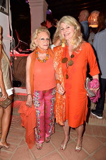 Beatriz von Hohenlohe (Schwester von Alfonso von Hohenlohe) mit Tochter Marina.