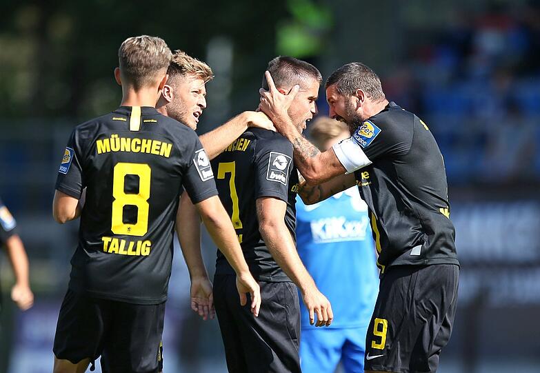 Auf dieses Duo ist bei Sechzig eigentlich immer Verlass: Stefan Lex, Torschütze zu, 1:0 und sein Assistgeber Sascha Mölders.