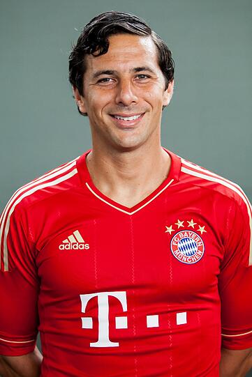 ... Claudio Pizarro!