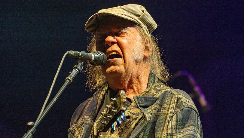 Neil Young ist seit den späten 1960er-Jahren als Musiker aktiv.