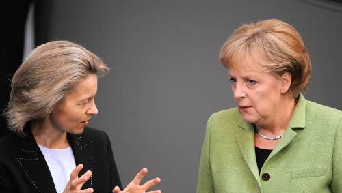 Zentrale Figuren bei diesem Thema: Ursula von der Leyen, Chef-Verhandlerin beim Thema Gesundheit, Kanzlerin Angela Merkel. Zentrale Figuren bei diesem Thema: Ursula von der Leyen, Chef-Verhandlerin beim Thema Gesundheit, Kanzlerin Angela Merkel.