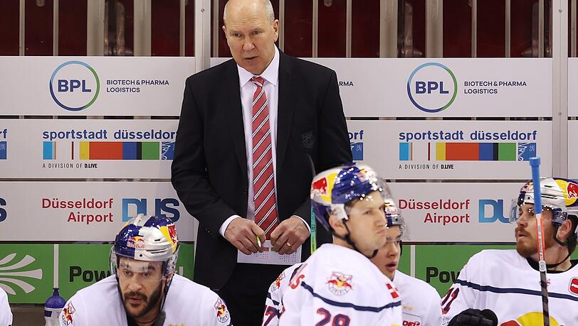 Sein Team verlor: EHC-Coach Jackson. (Archivbild)