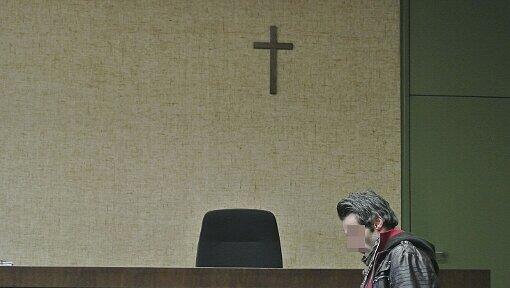 Der Autosattler Thomas R. (29) vor dem Münchner Amtsgericht. Der Vorwurf: räuberische Erpressung. Der Autosattler Thomas R. (29) vor dem Münchner Amtsgericht. Der Vorwurf: räuberische Erpressung.