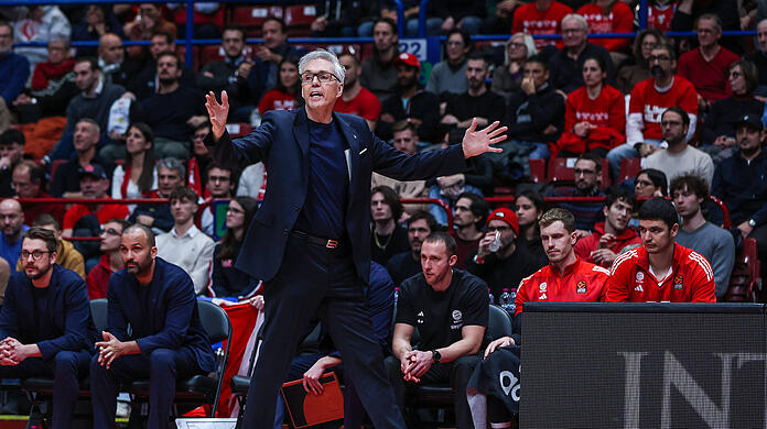Kann die Weihnachtstage nicht in vollen Zügen genießen: FCBB-Coach Gordon Herbert.