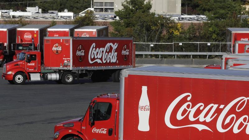 Der US-Getränkeriese Coca-Cola hat dank seines Verkaufsschlagers "Zero Sugar" kräftige Geschäftszuwächse im dritten Quartal verbucht. Der US-Getränkeriese Coca-Cola hat dank seines Verkaufsschlagers "Zero Sugar" kräftige Geschäftszuwächse im dritten Quartal verbucht.