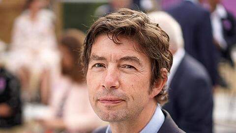 Charité-Virologe Christian Drosten plädiert mit Blick auf Herbst und Winter für eine Anpassung der Prognosen an die Realität.