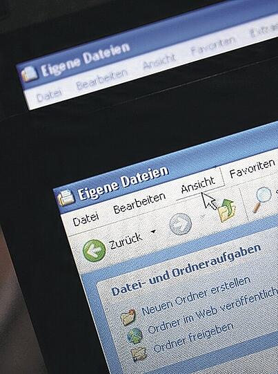 Achtung Falle: Infos, heute ins Netz gestellt, geistern unter Umständen noch jahrelang herum &ndash; und ruinieren den Ruf des Nutzers. dpa