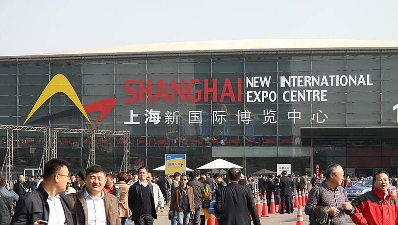 Um den Heimatstandort populär zu machen, investiert die Messe München in Wachstumsmärkten wie China in eigene Veranstaltungen – und kauft auch ganze Messen auf. Um den Heimatstandort populär zu machen, investiert die Messe München in Wachstumsmärkten wie China in eigene Veranstaltungen – und kauft auch ganze Messen auf.