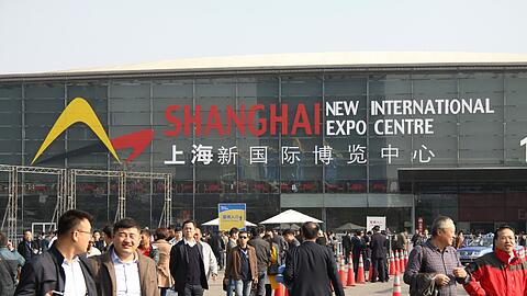 Um den Heimatstandort populär zu machen, investiert die Messe München in Wachstumsmärkten wie China in eigene Veranstaltungen &ndash; und kauft auch ganze Messen auf.