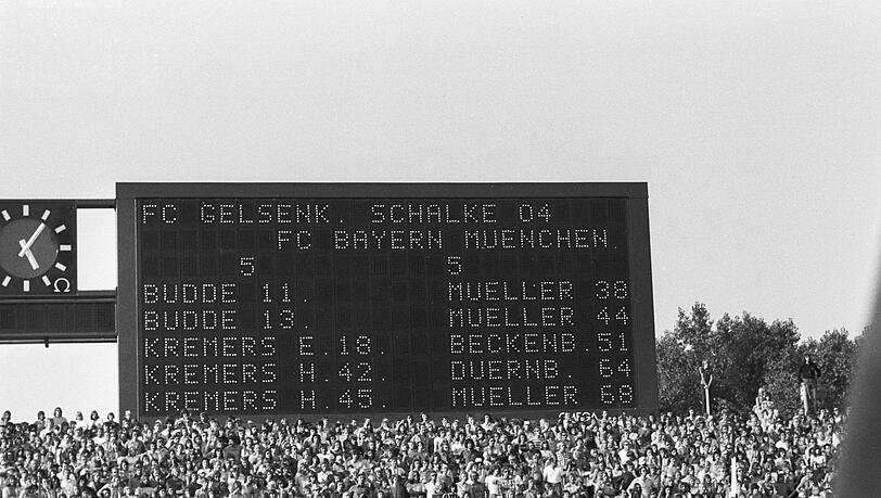 Das höchste Unentschieden der Bundesliga-Historie: 5:5. Das höchste Unentschieden der Bundesliga-Historie: 5:5.
