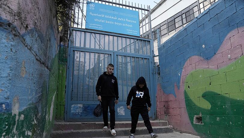 Laut UNRWA-Chef Philippe Lazzarini sind Hunderte Schüler von den Schließungsanordnungen betroffen. (Archivbild)