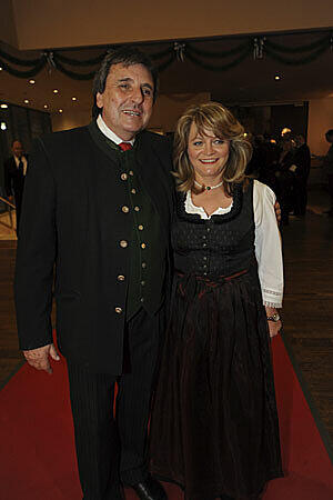 Wiesn-Wirt Peter Pongratz und Alexandra Schörghuber