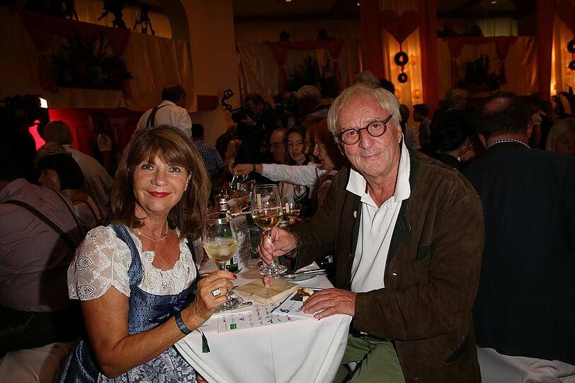 Günther Maria Halmer mit Ehefrau Claudia.