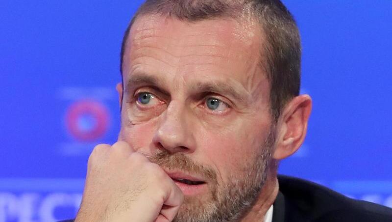Hat Zweifel daran, dass die Saison 2019/20 im europäischen Fußball abgeschlossen werden kann: UEFA-Präsident Aleksander Ceferin. Hat Zweifel daran, dass die Saison 2019/20 im europäischen Fußball abgeschlossen werden kann: UEFA-Präsident Aleksander Ceferin.