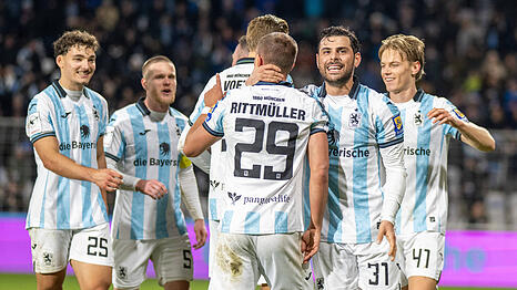 Die Löwen feierten gegen Schweinfurt ihren vierten Sieg in den letzten fünf Spielen.