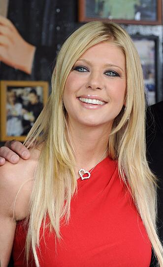 Ähnlich wie Tara Reid...