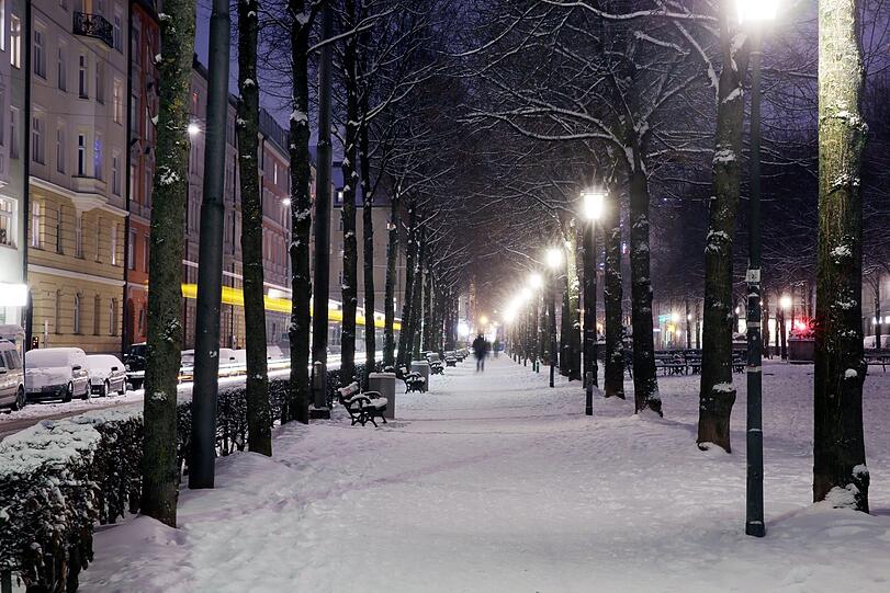 Weiße Pracht: Schnee-Allee am Bordeauxplatz.