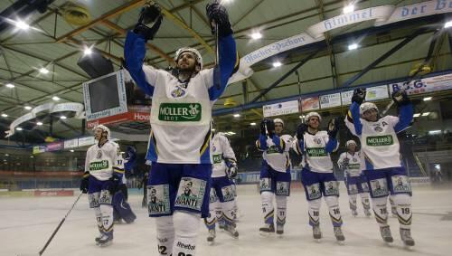 Holten sich in Weißwasser den zweiten Sieg im Playoff-Viertelfinale: Der EHC München. Holten sich in Weißwasser den zweiten Sieg im Playoff-Viertelfinale: Der EHC München.