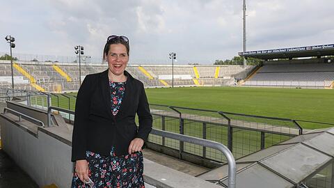 Verena Dietl bei einem Termin mit der AZ im Grünwalder Stadion im Jahr 2020.