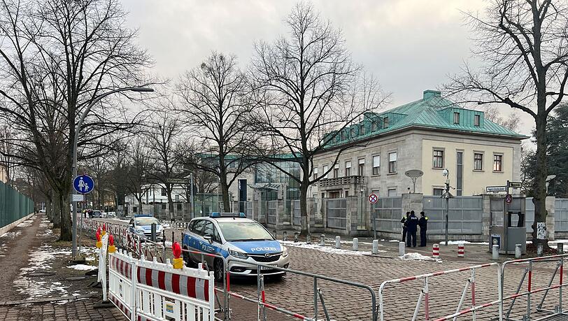 Ein 18-Jähriger soll einen Anschlag auf die israelische Botschaft geplant haben.
