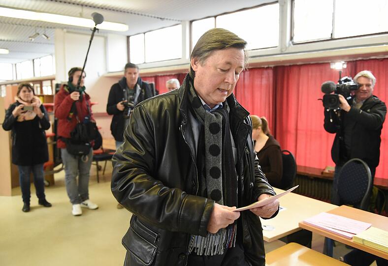 Bilder von der Wahl in Hamburg