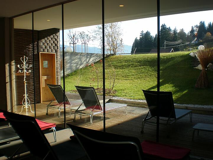 Der Spa-Bereich des Hotels Kaufmann am Forggensee bietet Entspannung für jeden Gast.