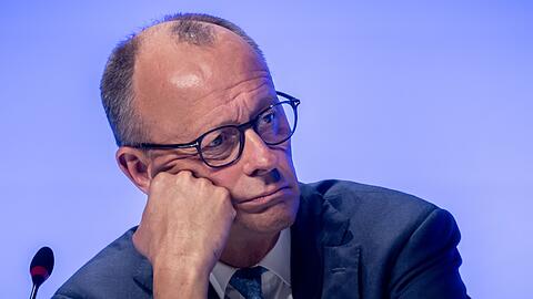 Immer wieder muss Bundeskanzler Friedrich Merz (CDU), hier k&uuml;rzlich auf einer Veranstaltung des CDU-Wirtschaftsrates, um Mehrheiten f&uuml;r die Koalitionsprojekte bangen. (Archivfoto)