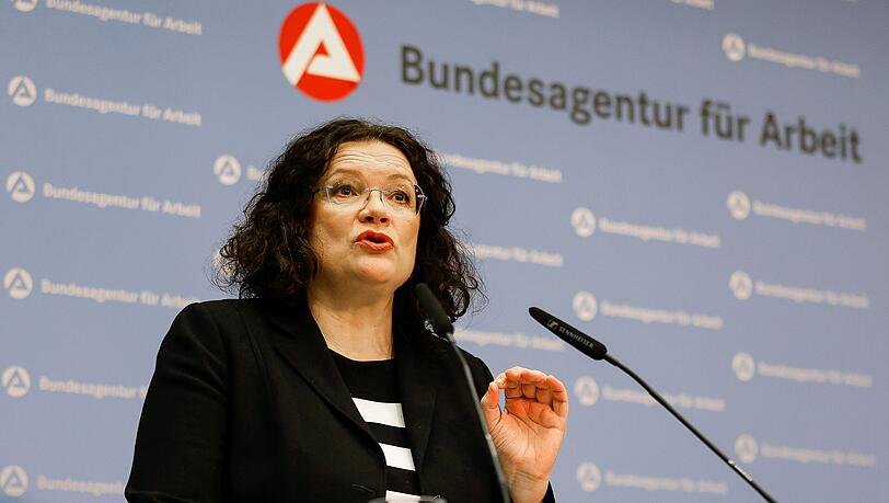 Die Vorstandsvorsitzende der Bundesagentur für Arbeit, Andrea Nahles, hält eine Erhöhung des Beitragssatzes zur Arbeitslosenversicherung für möglich. (Archivbild) Die Vorstandsvorsitzende der Bundesagentur für Arbeit, Andrea Nahles, hält eine Erhöhung des Beitragssatzes zur Arbeitslosenversicherung für möglich. (Archivbild)