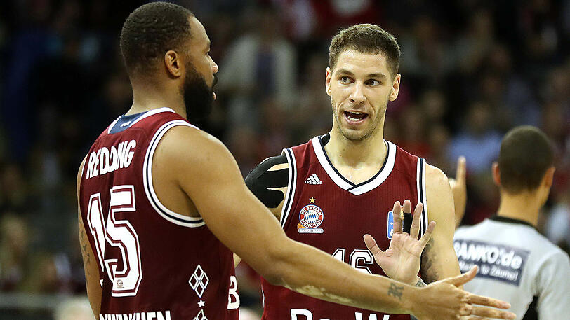 Mit 19 Punkten Topscorer der Bayern-Basketballer gegen Frankfurt: Stefan Jovic (l). Auch Reggie Redding erwies sich im entscheidenden Spiel als treffsicher.