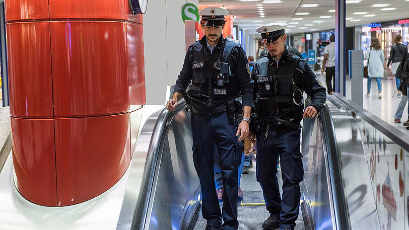 Die Beamten der Bundespolizei konnten den Betrug schnell aufklären. (Symbolbild)