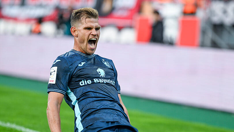 Traf zum 1:1 für den TSV 1860: Florian Niederlechner. Traf zum 1:1 für den TSV 1860: Florian Niederlechner.