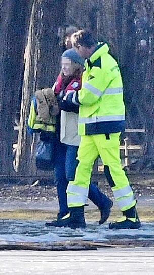 Eine Familie ist am Kleinhesseloher See eingebrochen. Die Bilder.