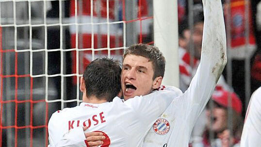 Premiere: Müller '09 gegen Sporting. Premiere: Müller '09 gegen Sporting.