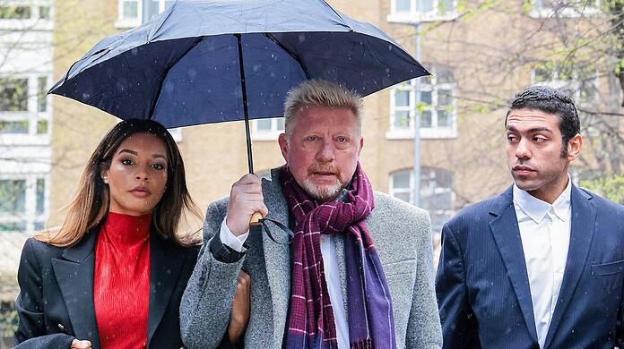 Boris Becker erschien am Mittwoch mit Freundin Lilian de Carvalho Monteiro und Sohn Noah vor Gericht.
