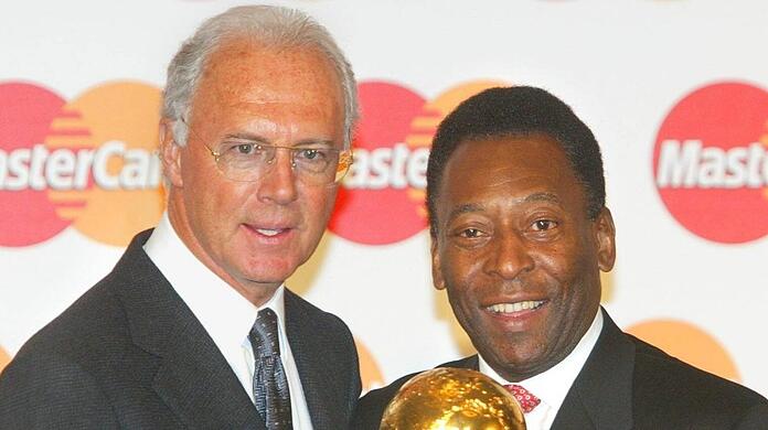 Mit Pelé habe der Fußball laut Franz Beckenbauer "den Größten seiner Geschichte verloren".