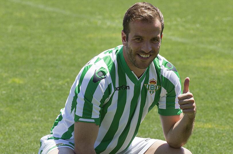Rafael van der Vaart hat sich in eine 23-jährige Holländerin verliebt.