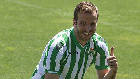 Rafael van der Vaart hat sich in eine 23-jährige Holländerin verliebt.